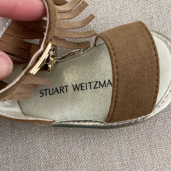 Stuart Weizmann Baby Sandals - Picture 4 of 5